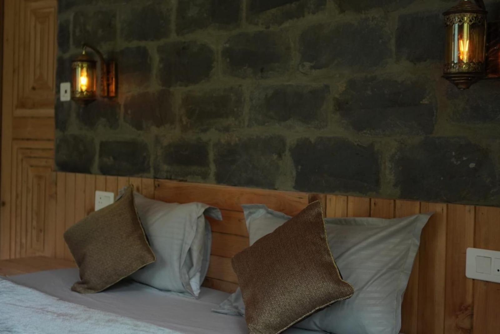 The Cozy Cabin, Jibhi Banjar Экстерьер фото